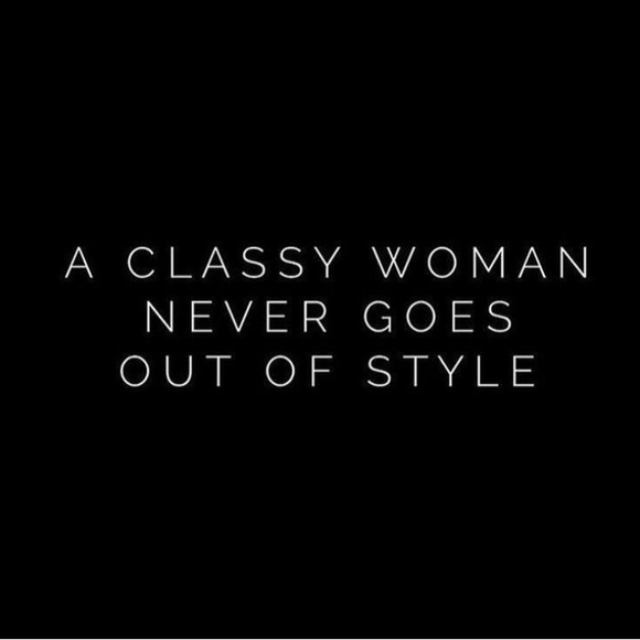 Meet your Posher, Alexis - Picture 1 of 11